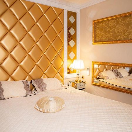 Le Petit Versailles Vernon  Zewnętrze zdjęcie